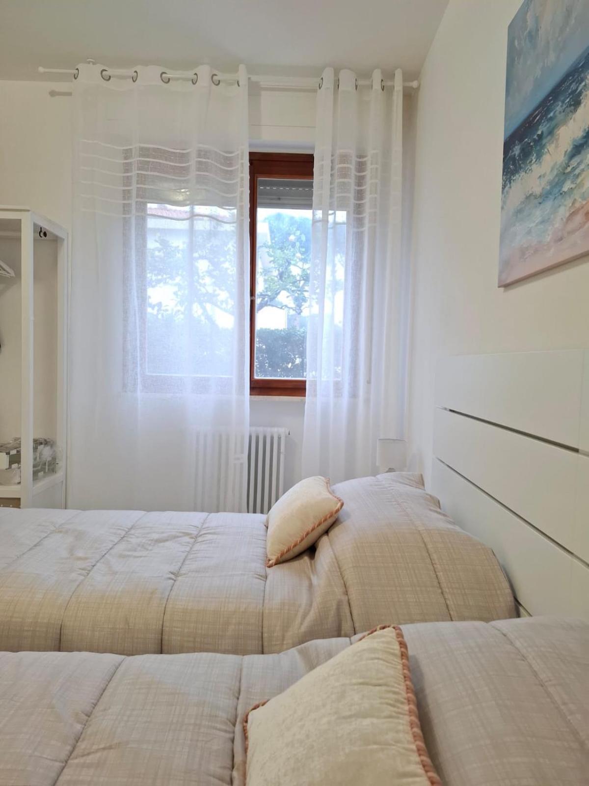 Casa Del Sole Apartments With Garden Marina Di Pisa Exteriör bild